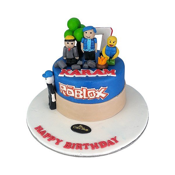 A Roblox-themed cake. 2 